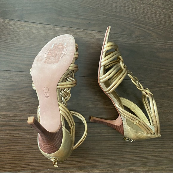BRAND NEW - NWOB Tory Burch gold heels - Picture 6 of 8